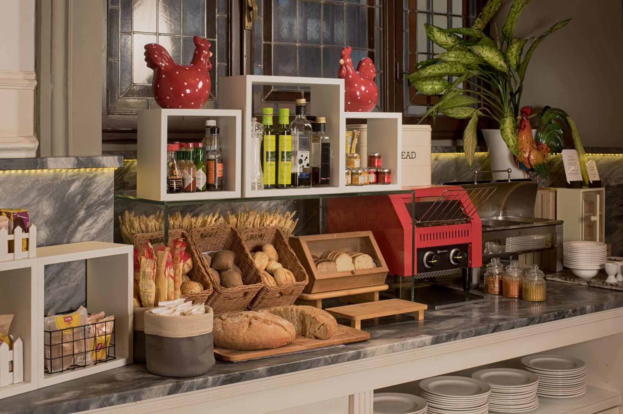 Hotel NH Collection Firenze Porta Rossa Esterno foto A 3D rendering of a kitchen