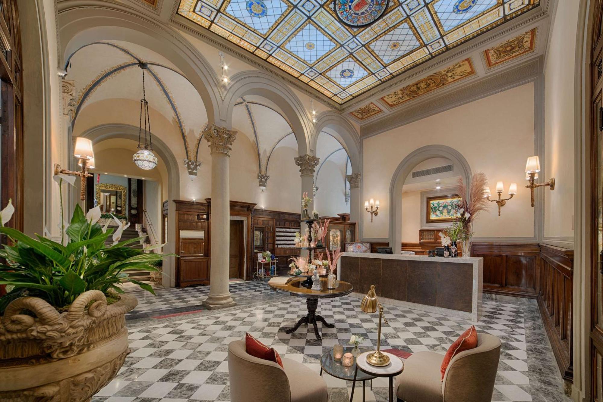 Hotel NH Collection Firenze Porta Rossa Esterno foto
