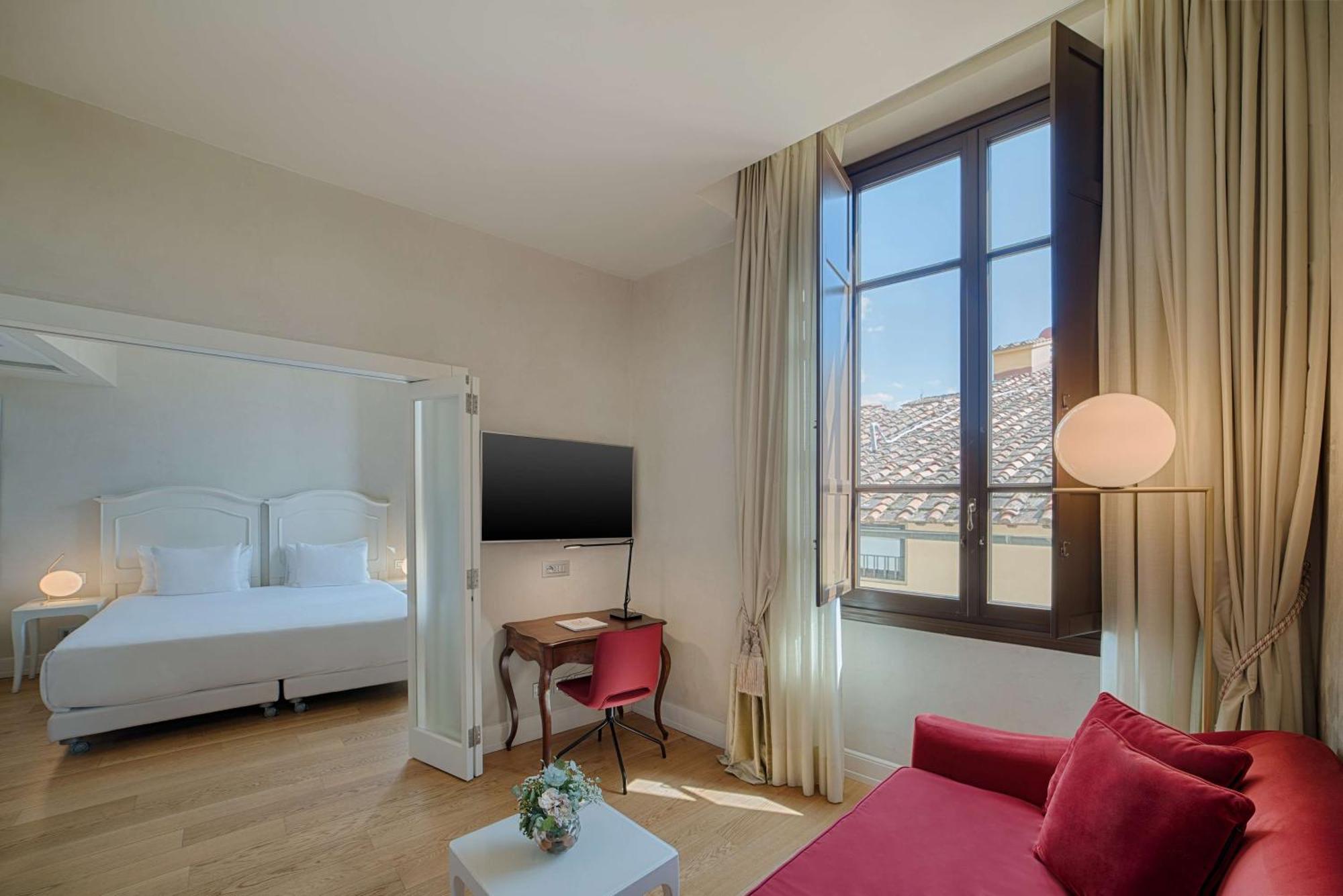 Hotel NH Collection Firenze Porta Rossa Esterno foto