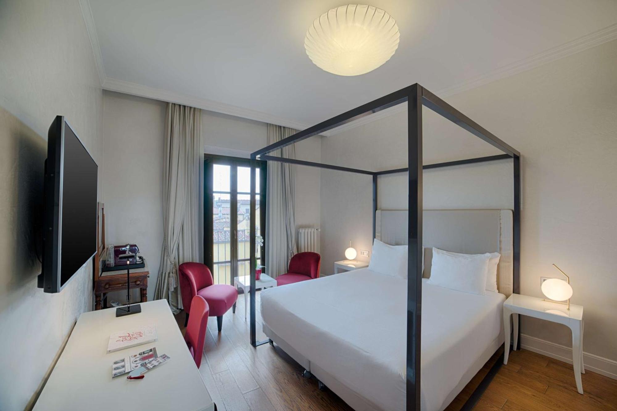 Hotel NH Collection Firenze Porta Rossa Esterno foto