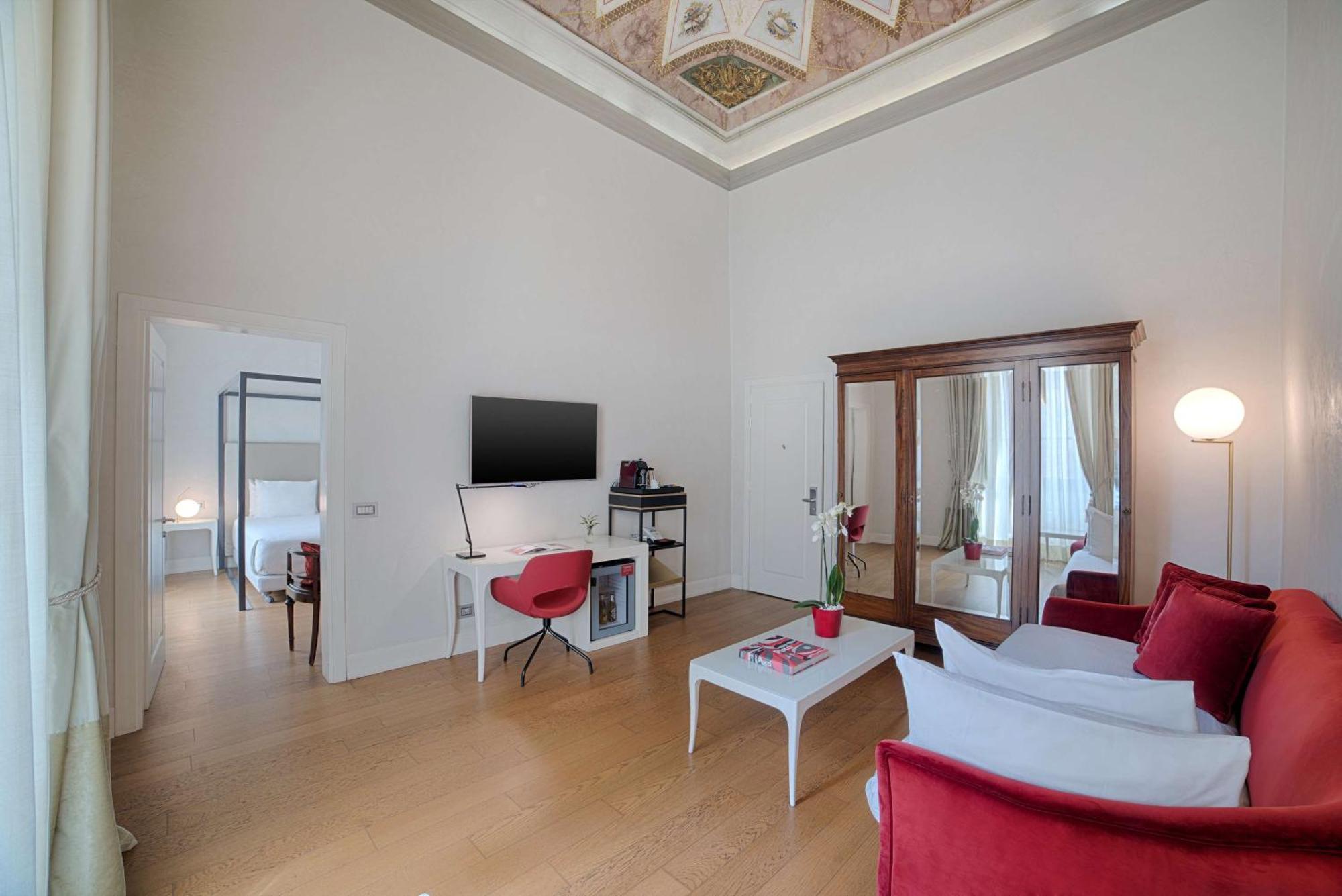 Hotel NH Collection Firenze Porta Rossa Esterno foto