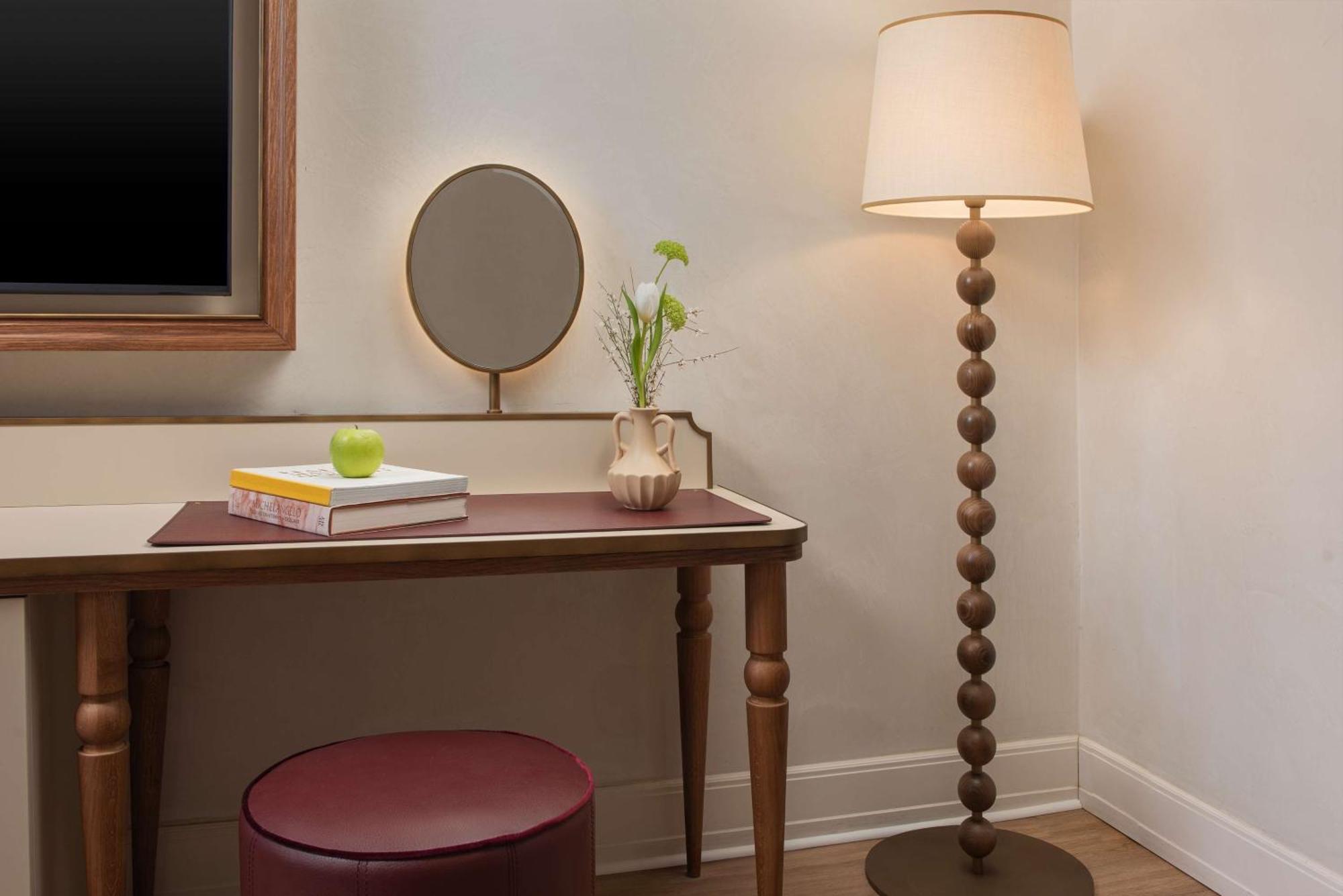 Hotel NH Collection Firenze Porta Rossa Esterno foto