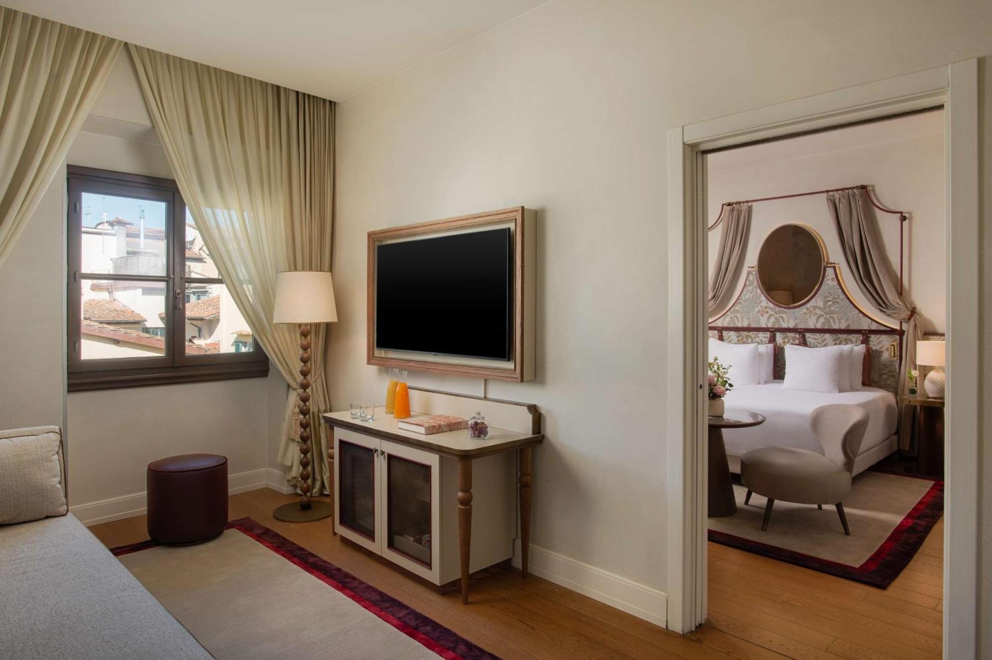Hotel NH Collection Firenze Porta Rossa Esterno foto